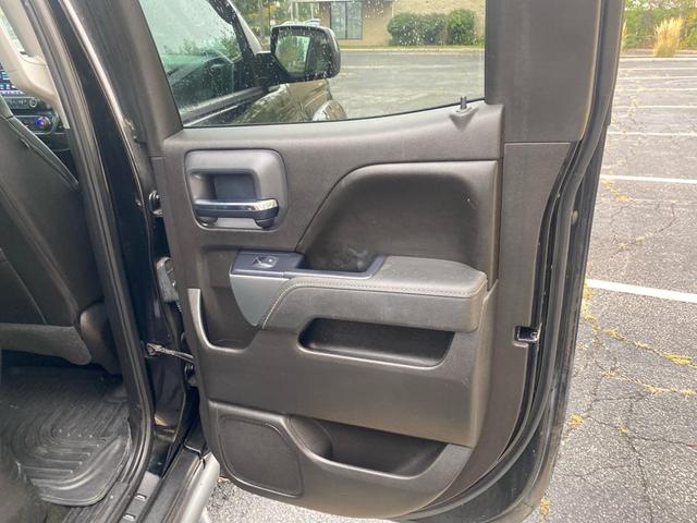 Photo of 2016 Black Chevrolet Silverado 1500