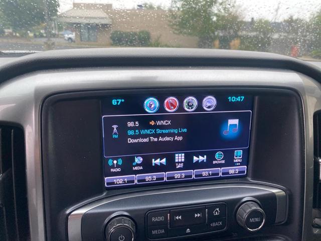 Photo of 2016 Black Chevrolet Silverado 1500