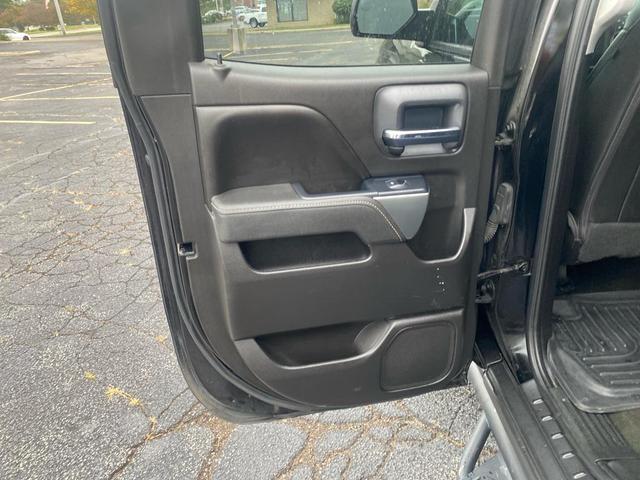 Photo of 2016 Black Chevrolet Silverado 1500