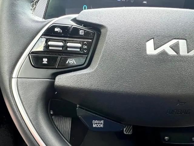 Photo of 2022 Yacht Blue Kia EV6