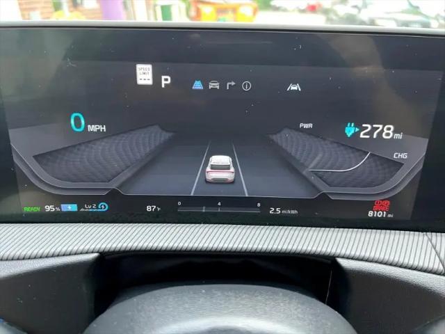 Photo of 2022 Yacht Blue Kia EV6