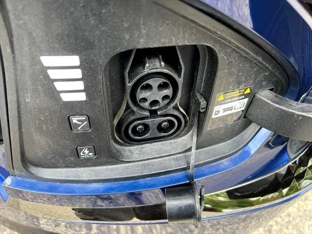 Photo of 2022 Yacht Blue Kia EV6
