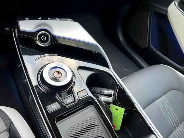 Photo of 2022 Yacht Blue Kia EV6