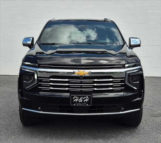 Photo of 2025 Black Chevrolet Suburban