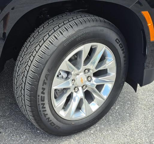 Photo of 2025 Black Chevrolet Suburban