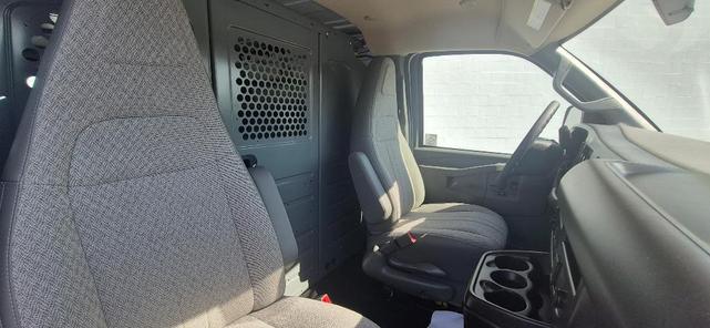 Photo of 2024 Summit White Chevrolet Express 2500