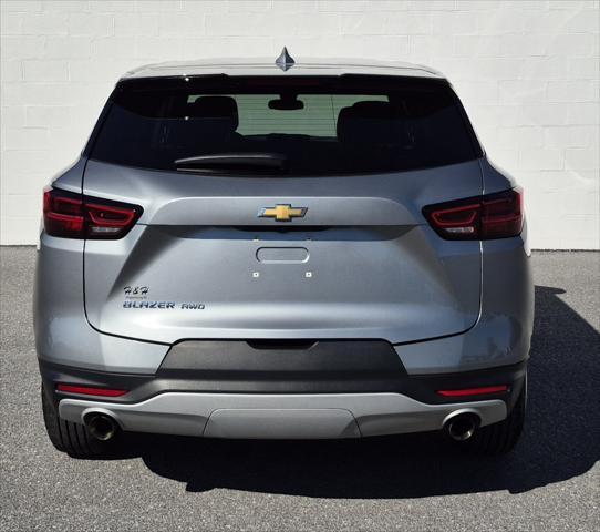 Photo of 2023 Sterling Gray Metallic Chevrolet Blazer