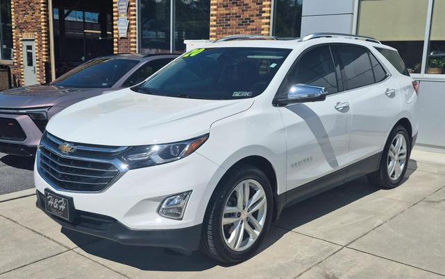 Photo of 2020 Summit White Chevrolet Equinox