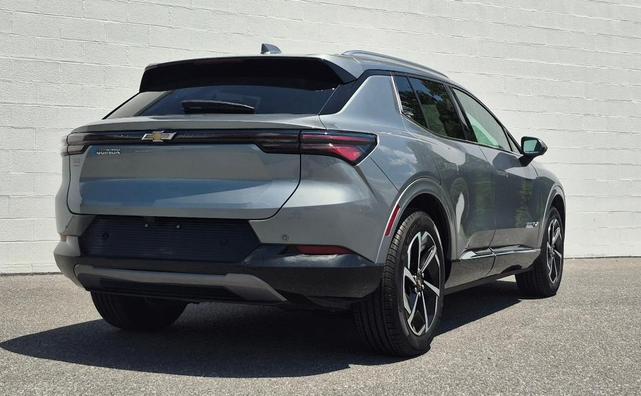 Photo of 2024 Sterling Gray Metallic Chevrolet Equinox EV