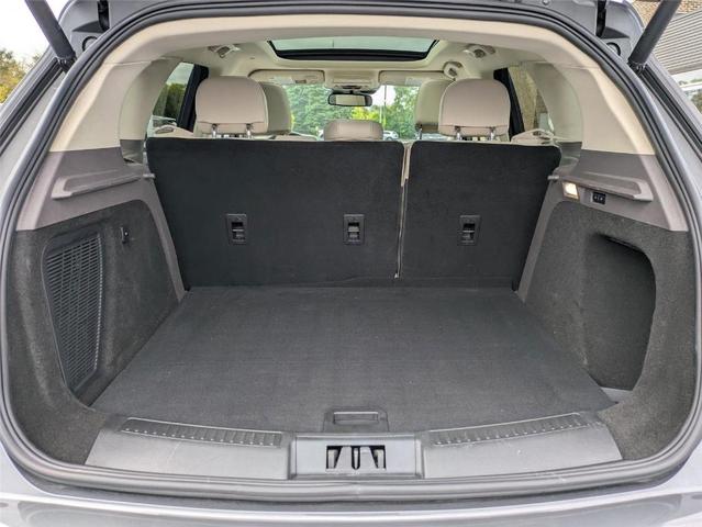 Photo of 2022 Metallic Lincoln Corsair