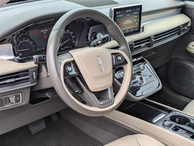 Photo of 2022 Metallic Lincoln Corsair