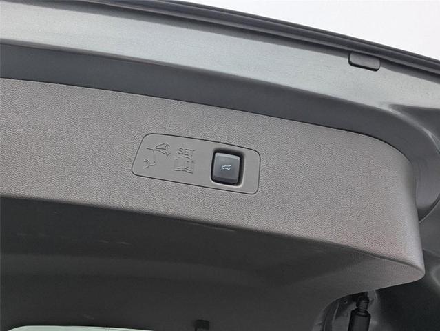 Photo of 2022 Metallic Lincoln Corsair