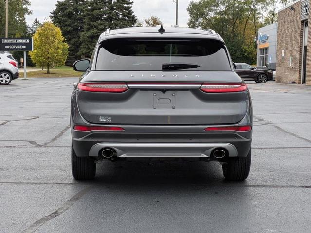 Photo of 2022 Metallic Lincoln Corsair