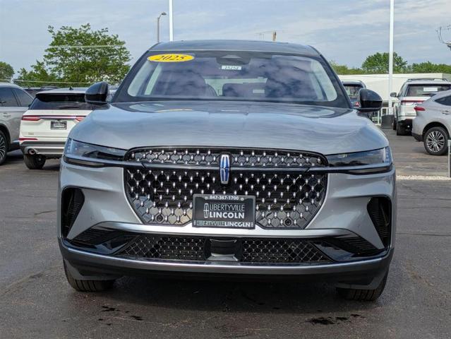 Photo of 2025 Gray Metallic Lincoln Nautilus
