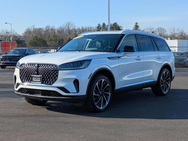 Photo of 2025 Pristine White Lincoln Aviator