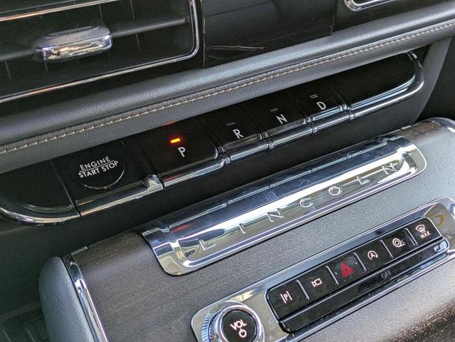 Photo of 2025 Pristine White Lincoln Aviator