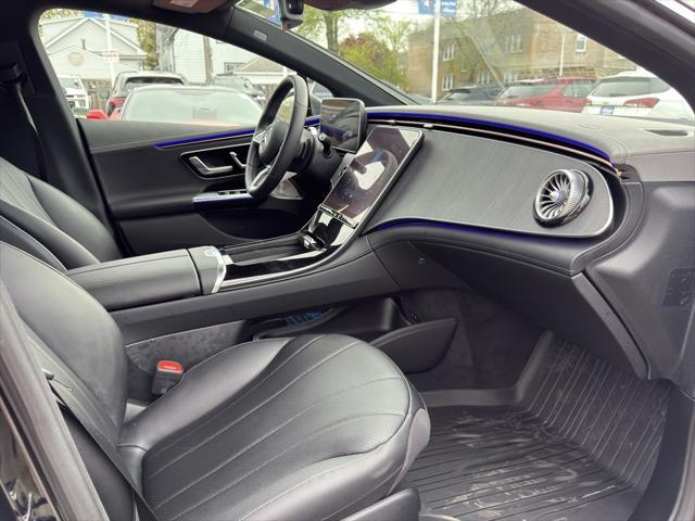 Photo of 2024 Obsidian Black Metallic Mercedes-Benz EQE 350