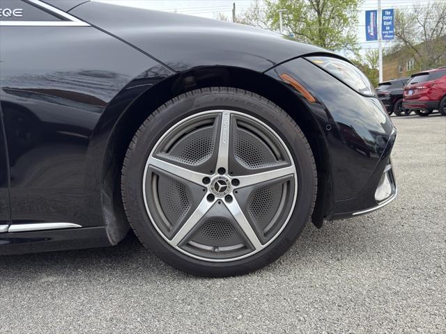 Photo of 2024 Obsidian Black Metallic Mercedes-Benz EQE 350