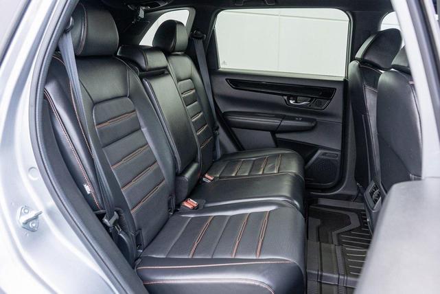 Photo of 2023 Gray Honda CR-V Hybrid