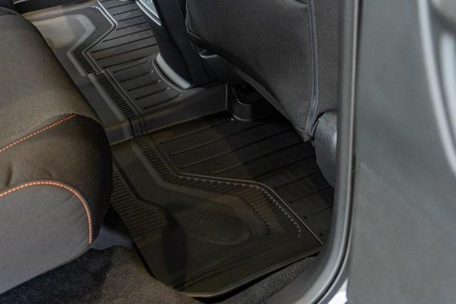 Photo of 2026 Urban Gray Pearl Honda CR-V Hybrid