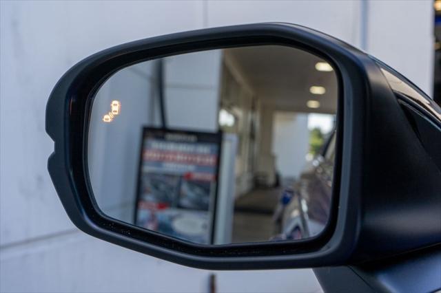 Photo of 2025 Still Night Pearl Honda CR-V Hybrid