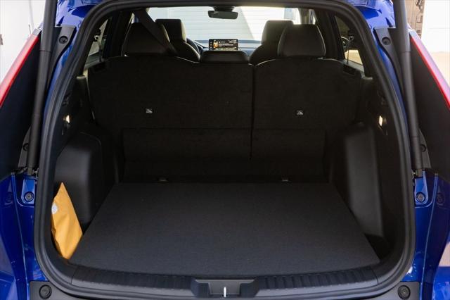Photo of 2025 Still Night Pearl Honda CR-V Hybrid