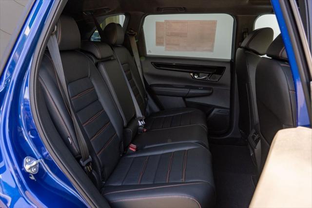 Photo of 2025 Still Night Pearl Honda CR-V Hybrid