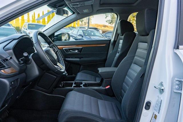 Photo of 2022 Platinum White Pearl Honda CR-V