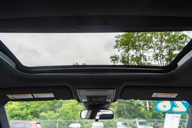 Photo of 2026 Crystal Black Pearl Honda CR-V Hybrid