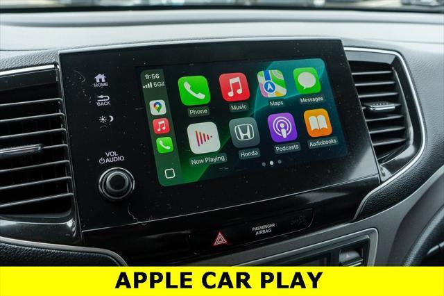 Photo of 2022 Gray Honda Pilot