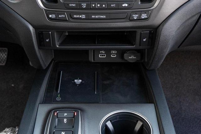 Photo of 2025 Sonic Gray Pearl Honda Ridgeline