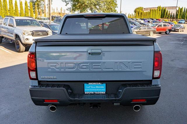 Photo of 2025 Sonic Gray Pearl Honda Ridgeline