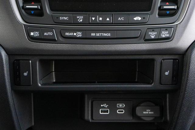 Photo of 2025 Sonic Gray Pearl Honda Ridgeline