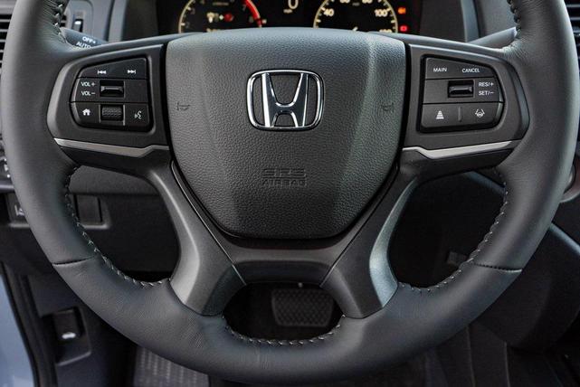 Photo of 2025 Sonic Gray Pearl Honda Ridgeline