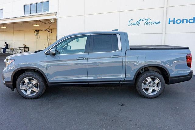 Photo of 2025 Sonic Gray Pearl Honda Ridgeline