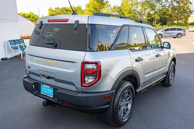 Photo of 2021 Iconic Silver Metallic Ford Bronco Sport