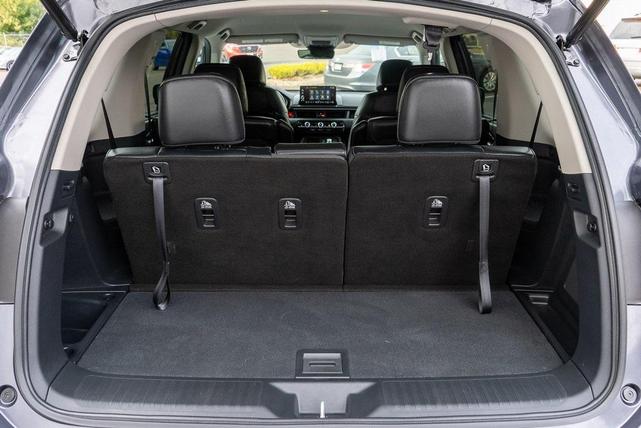 Photo of 2024 Modern Steel Metallic Honda Pilot