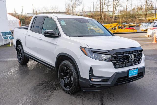 Photo of 2025 Platinum White Pearl Honda Ridgeline