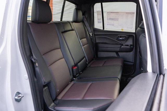 Photo of 2025 Platinum White Pearl Honda Ridgeline