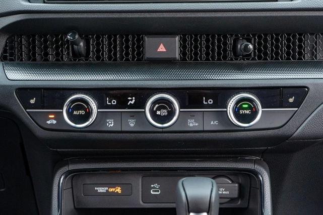 Photo of 2026 Solar Silver Metallic Honda CR-V Hybrid