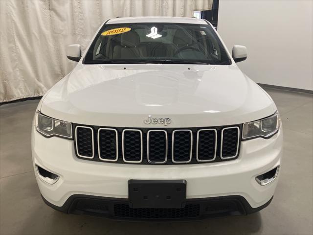 Photo of 2022 Bright White Clearcoat Jeep Grand Cherokee