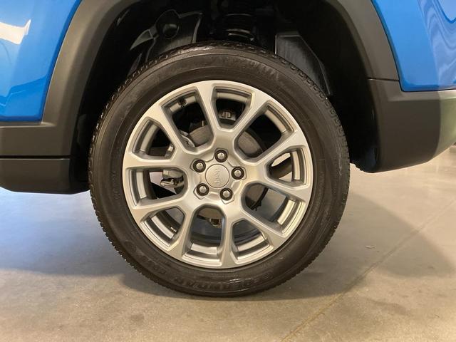Photo of 2023 Laser Blue Pearlcoat Jeep Compass