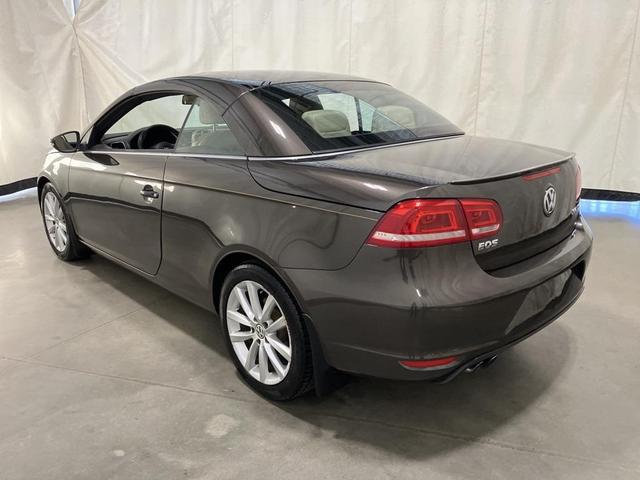 Photo of 2016 Black Oak Brown Metallic Volkswagen Eos