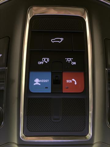 Photo of 2025 Silver Zynith Jeep Grand Cherokee L