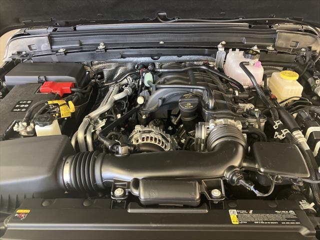 Photo of 2025 Gray Jeep Wrangler