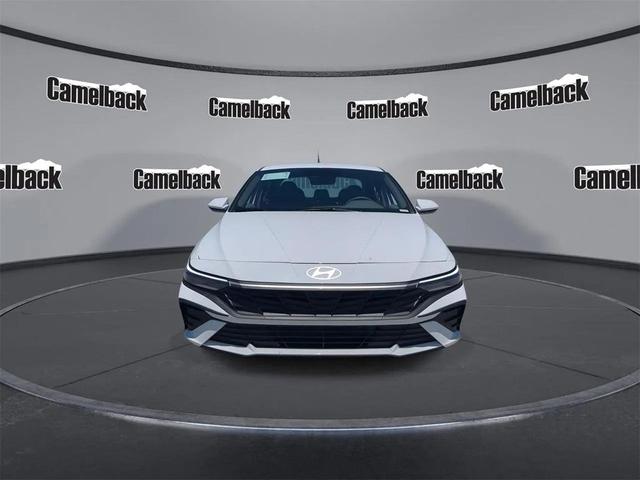 Photo of 2025 Serenity White Hyundai ELANTRA HEV