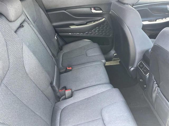 Photo of 2021 Quartz White Hyundai SANTA FE