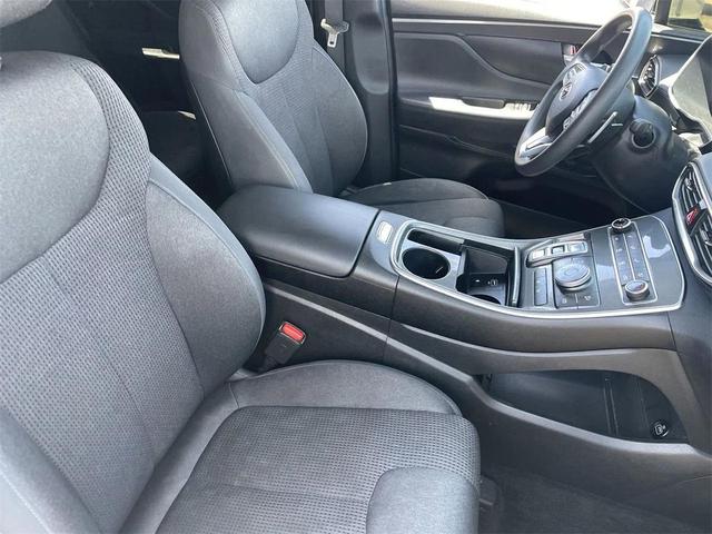 Photo of 2021 Quartz White Hyundai SANTA FE