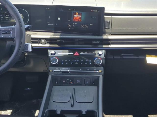 Photo of 2025 Ecotronic Gray Hyundai SANTA FE HEV
