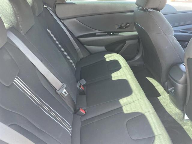 Photo of 2025 Serenity White Hyundai ELANTRA